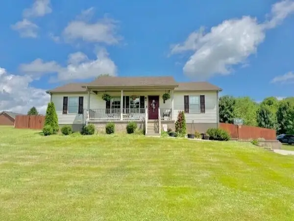 222 Elm Loop, Hustonville, KY 40437