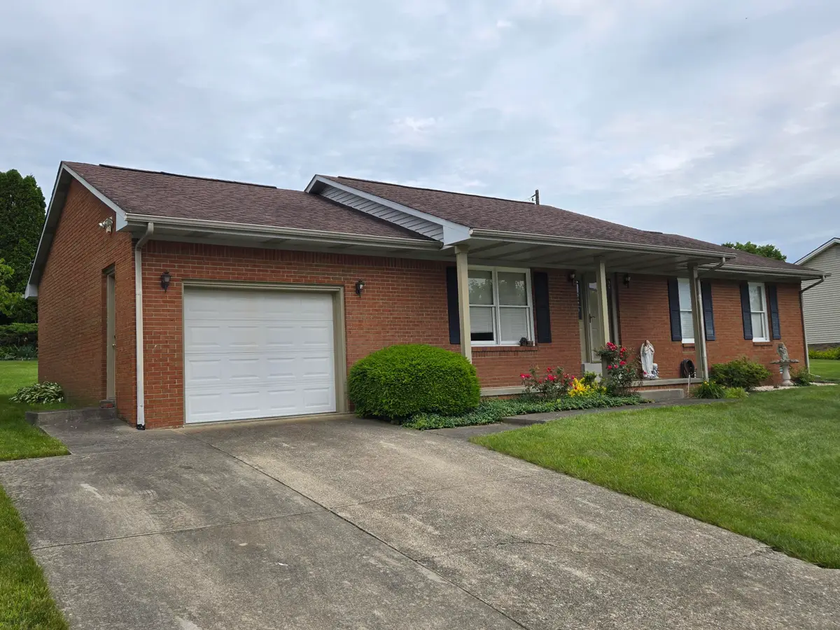 110 Albany Lane, Winchester, KY 40391 - #1