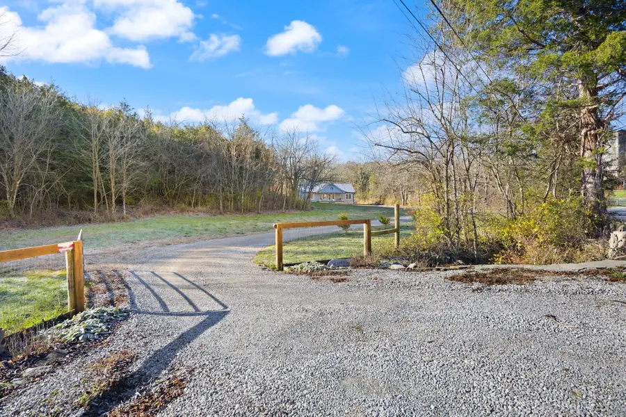 10312 Cornishville Road, Harrodsburg, KY 40330 - Image #2