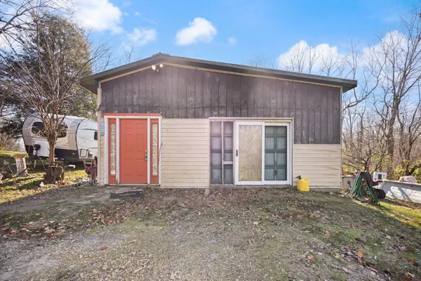 1119 Mitchellsburg Knob Road, Parksville, KY 40464