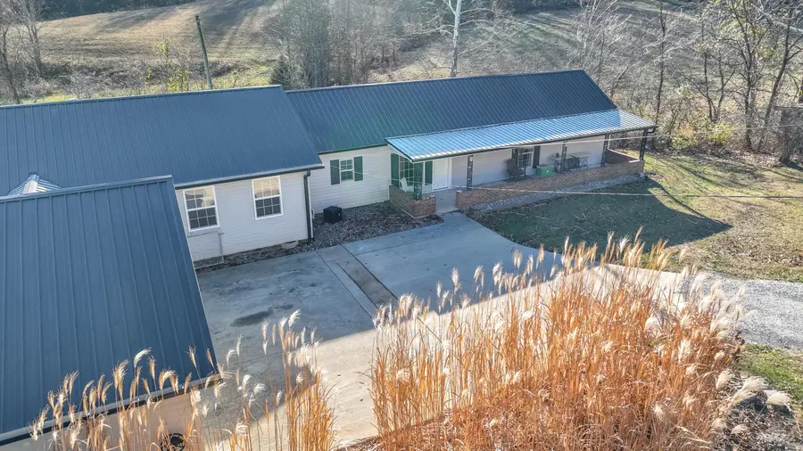 1069 Pilot Knob Cemetery Road, Berea, KY 40403 - Image #3