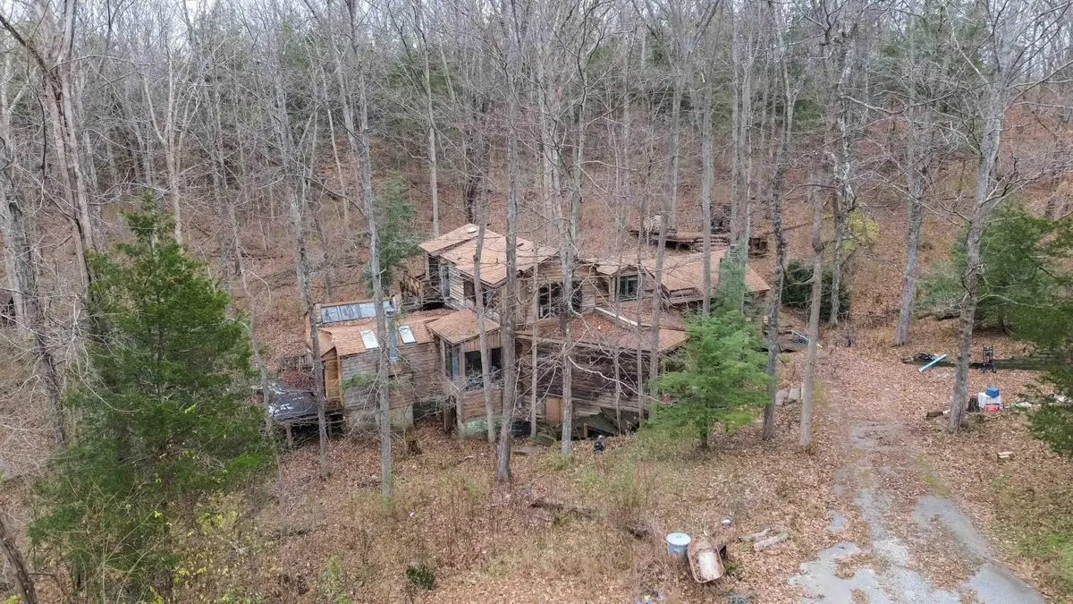 1030 Delaney Road, Lawrenceburg, KY 40342 - Image #1