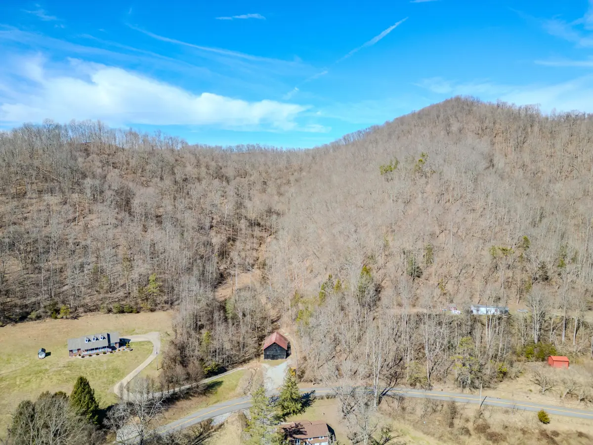 9999 S Hwy 1482, Oneida, KY 40972 - #1