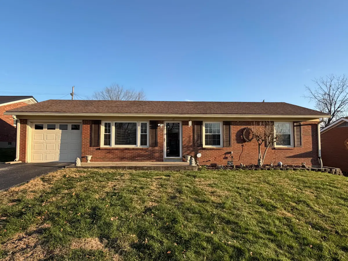 19 Cherokee Court, Winchester, KY 40391 - Image #1