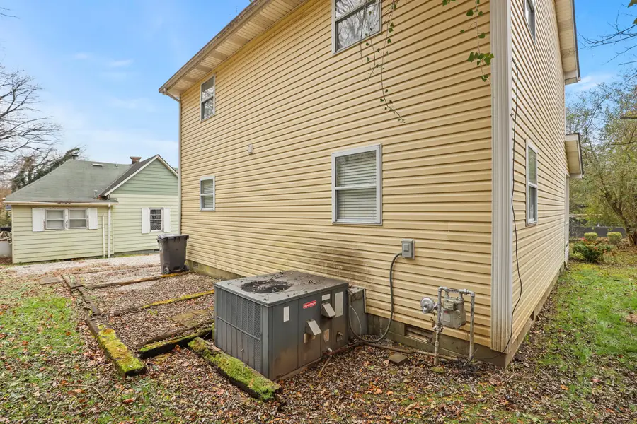214 W Center Street, Corbin, KY 40701 - Image #3