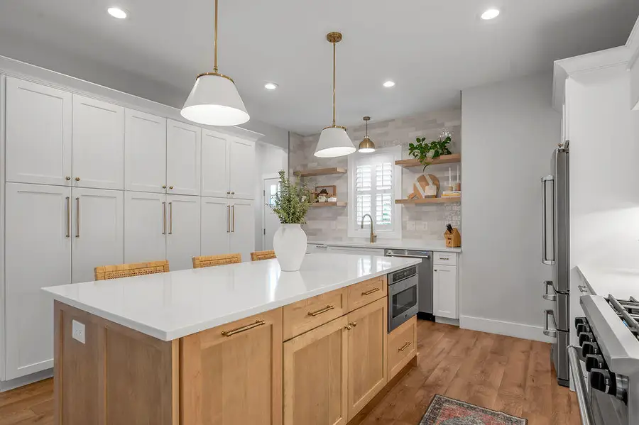 373 Cochran Road, Lexington, KY 40502 - Image #2