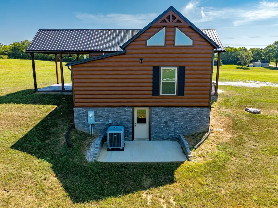 910 Walnut Grove Road, Carlisle, KY 40311 - Image #3