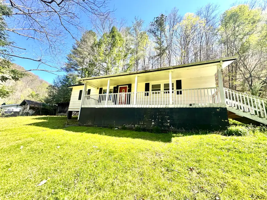 89 Belles Fork Road, Manchester, KY 40962 - Image #2