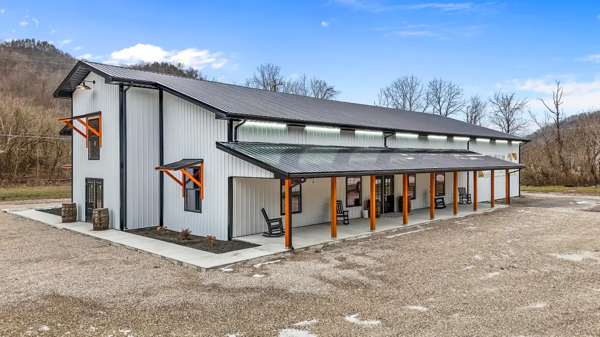 9585 Campton Road, Stanton, KY 40380 - Image #1