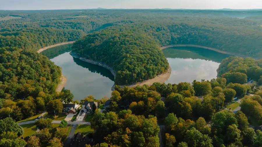 905 Lily Creek Resort Road, Jamestown, KY 42629 - Image #2