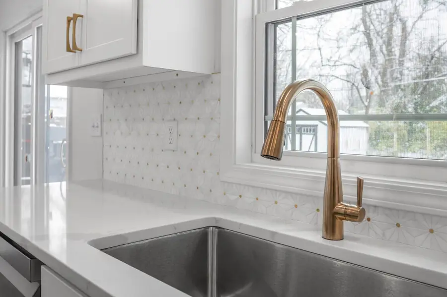 660 Sheridan Drive, Lexington, KY 40503 - Image #2