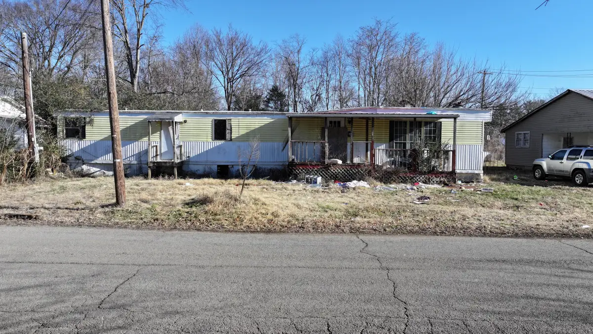 381 Stokes Street, Monticello, KY 42633 - Image #1