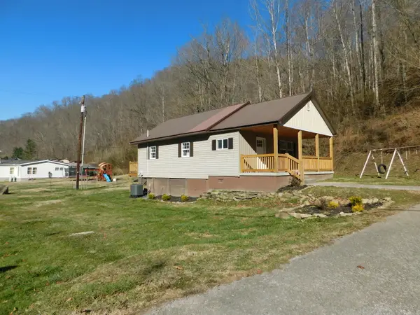 2885 Ky-215, Evarts, KY 40828