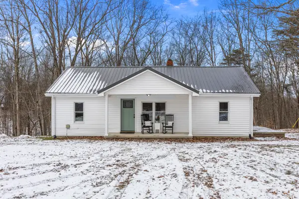 1184 Snow Creek Road, Clay City, KY 40312