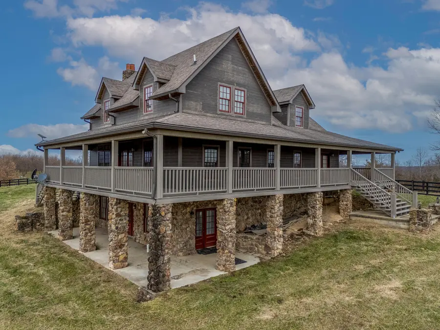 289 Baker Cemetery Road, Olive Hill, KY 41164 - Image #2