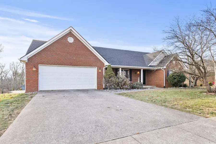 420 Hunters Run Drive, Richmond, KY 40475 - Image #2