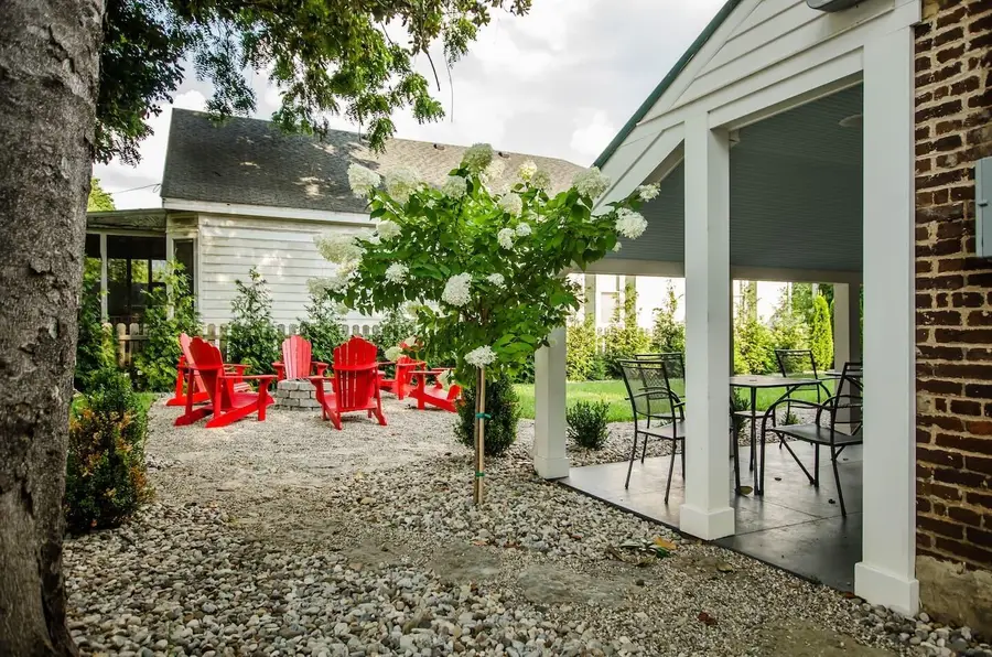 110 E Brashear Avenue, Bardstown, KY 40004 - #3