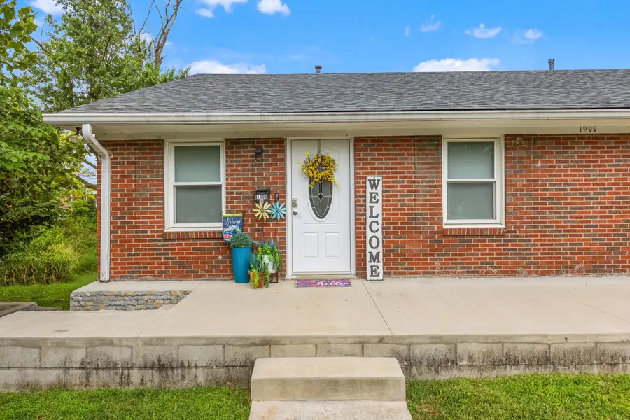 1999 Fair Oaks Drive, Lexington, KY 40504 - Image #2