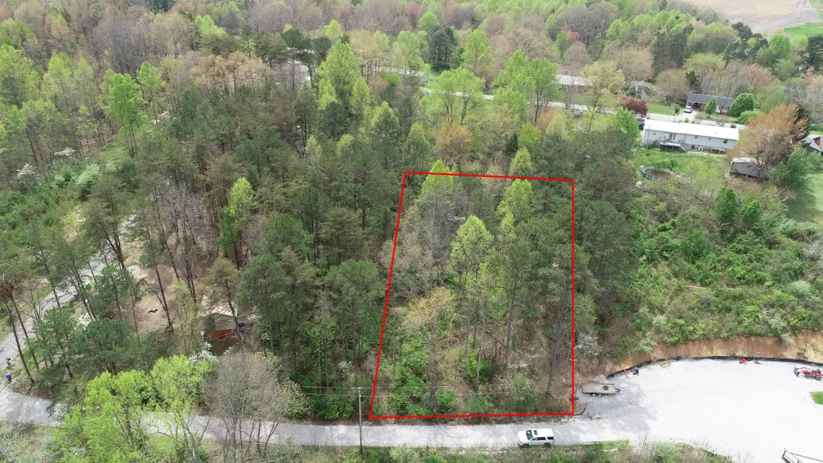 9999 Whitley Trails, London, KY 40744 - #1