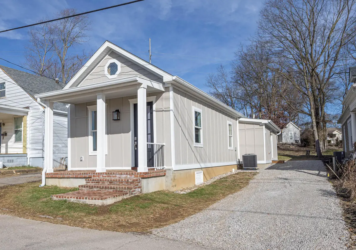 324  Scott Avenue, Paris, KY 40361 - #1