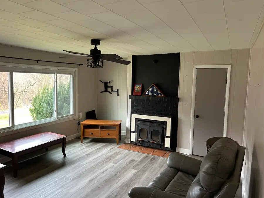 319 Highway 472 Highway, Manchester, KY 40962 - Image #3