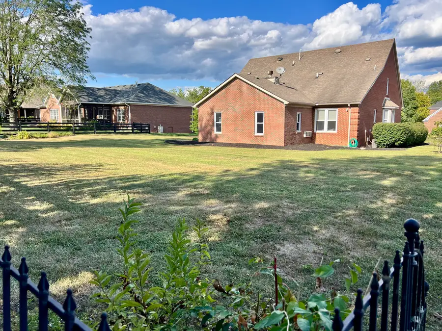125 Casa Landa Way, Winchester, KY 40391 - #3