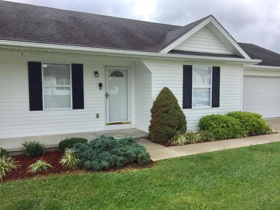 64 Canterbury Drive, Science Hill, KY 42553 - Image #2