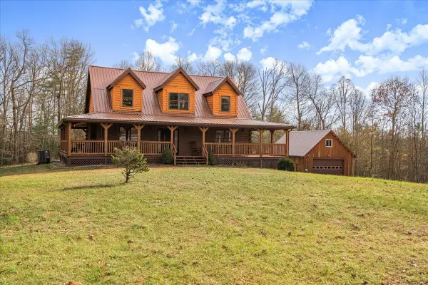 1080 State Hwy 715, Rogers, KY 41365