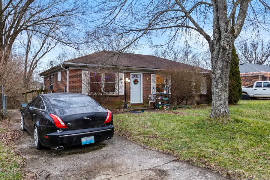 414 Richmond Avenue, Nicholasville, KY 40356 - Image #3