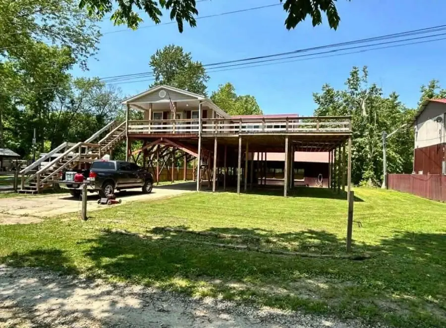 135 Tortoise Street, Greenup, KY 41144 - Image #2