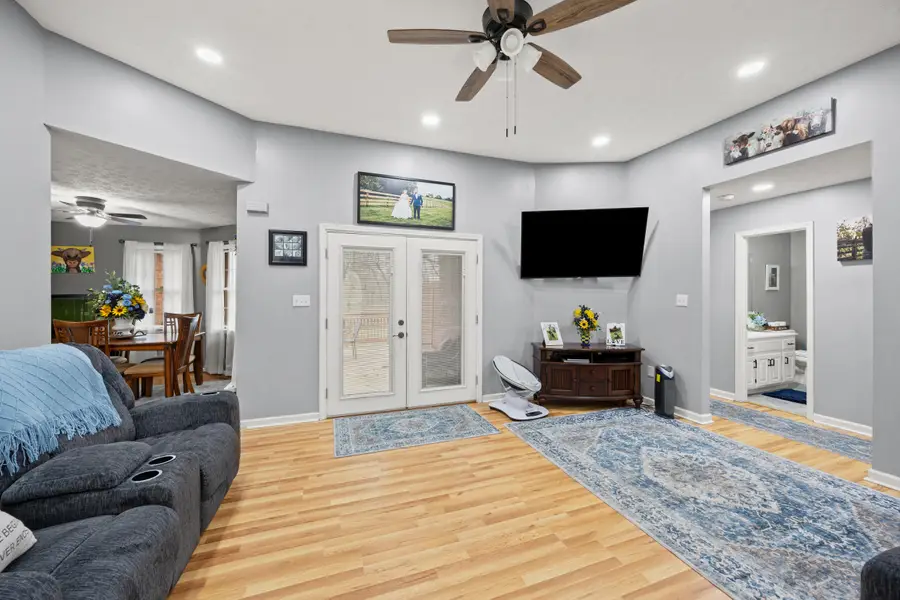 1067 Ashley Way, Lawrenceburg, KY 40342 - Image #3