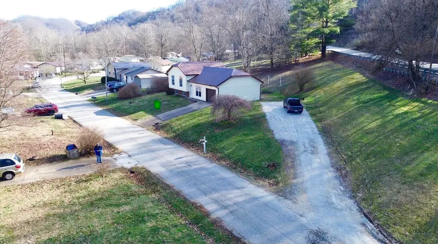 166 Chestnut Street, Vanceburg, KY 41179 - Image #3