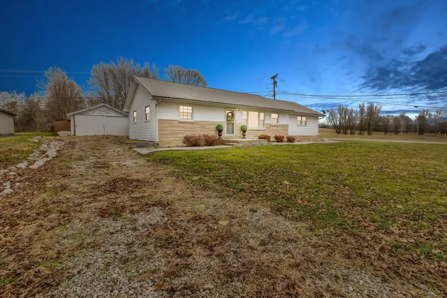 6754 E Us-60, Salt Lick, KY 40371 - Image #2