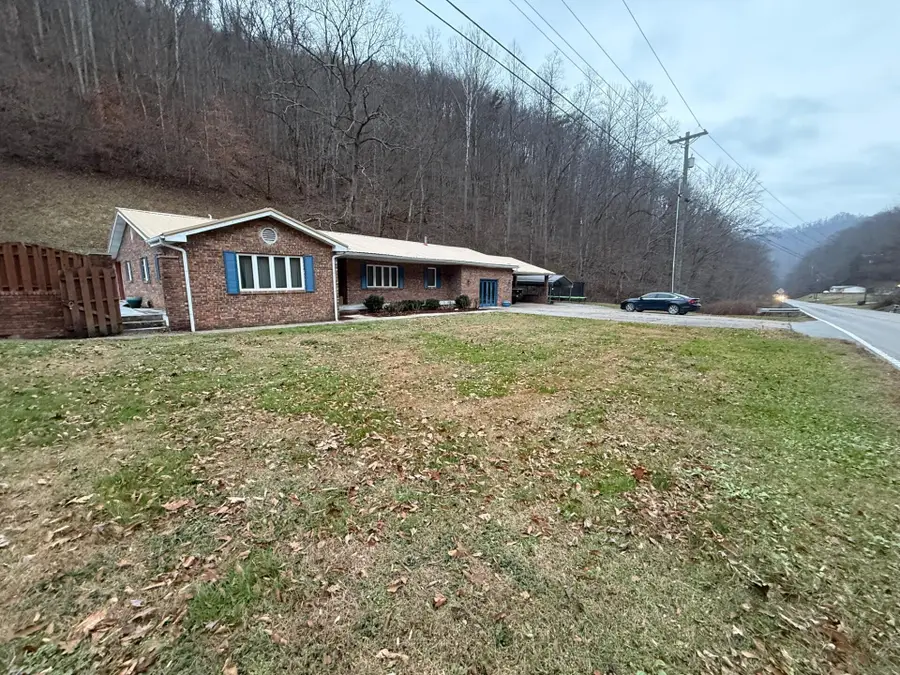 10361 State Hwy 194 E, Kimper, KY 41539 - Image #3