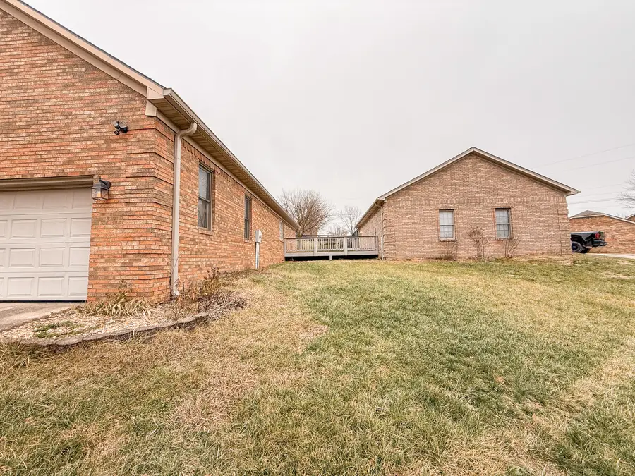 302 Willow Ridge Drive, Richmond, KY 40475 - Image #2