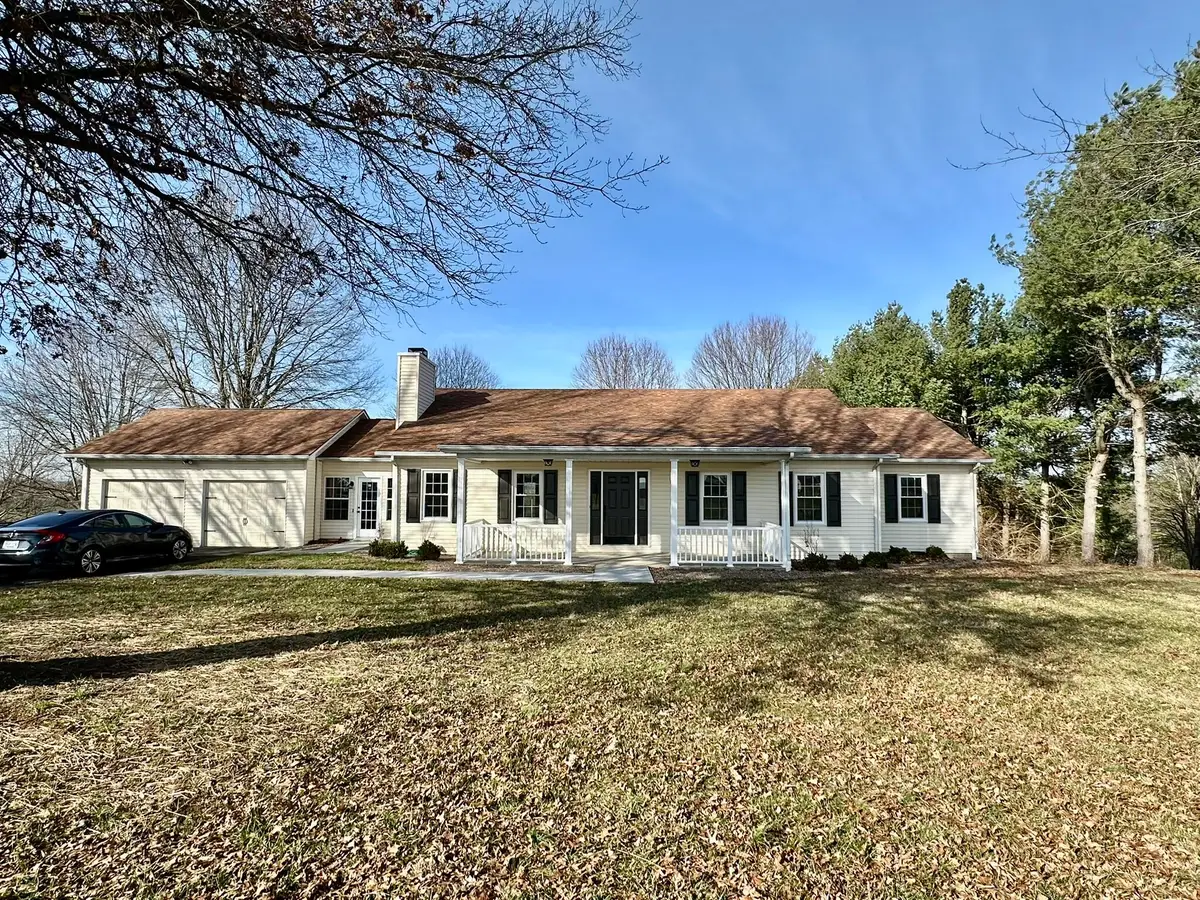 132 Royalty Drive, Lancaster, KY 40444 - Image #1