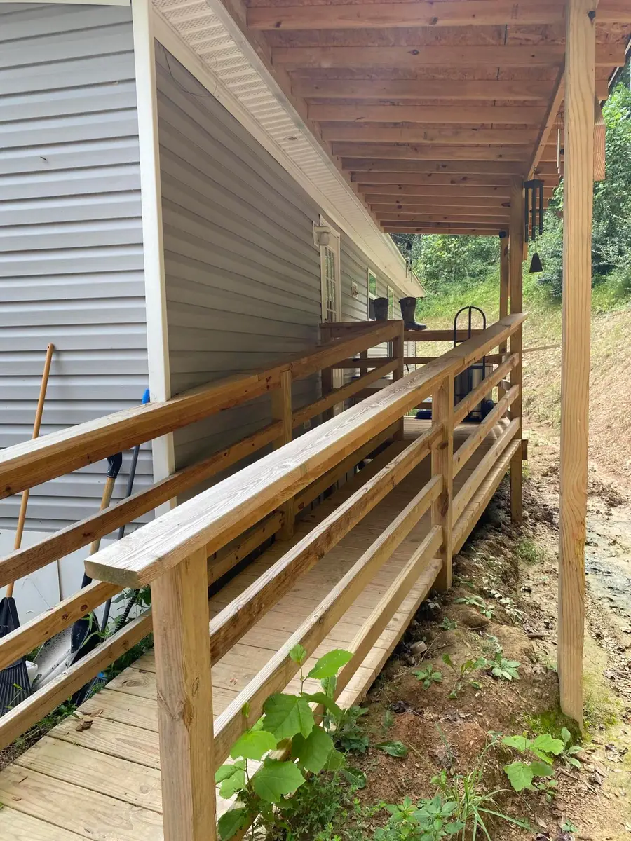 691 & 695 Blue Ridge Church Road, Pineville, KY 40977 - #3
