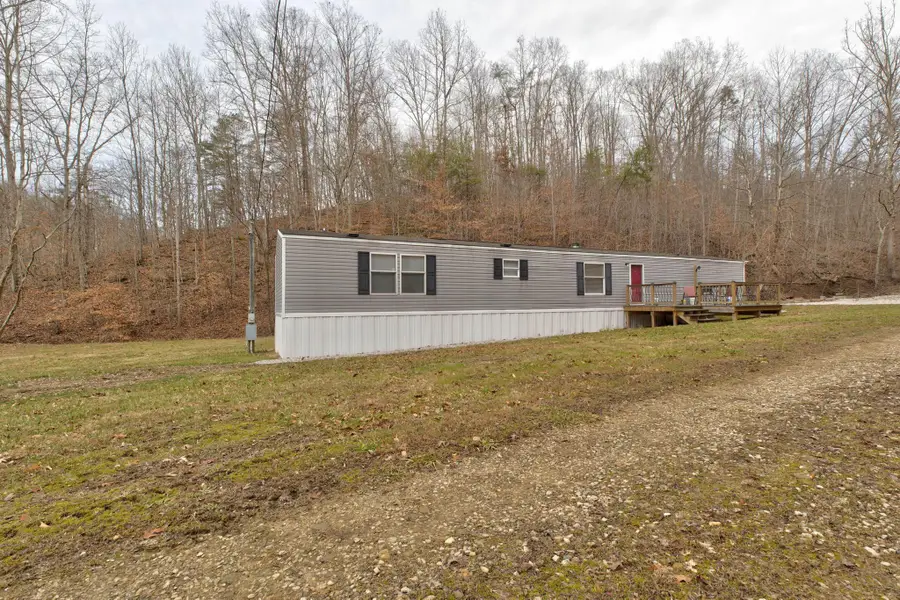 542 Shot Gun Hollow Road, Frenchburg, KY 40322 - Image #2