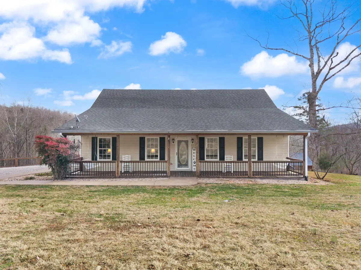 305 Lone Oak Road, Mount Vernon, KY 40456 - #1