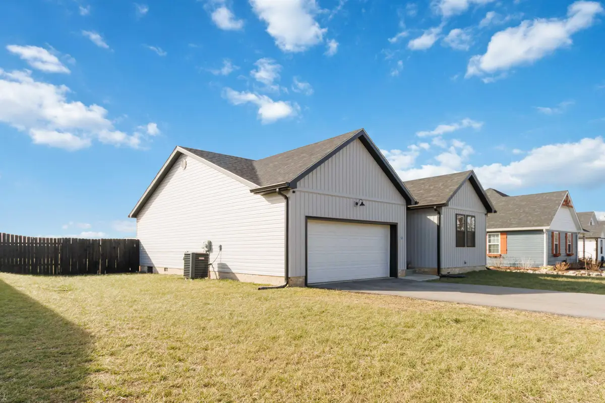 111 Dean Drive, Harrodsburg, KY 40330 - Image #1