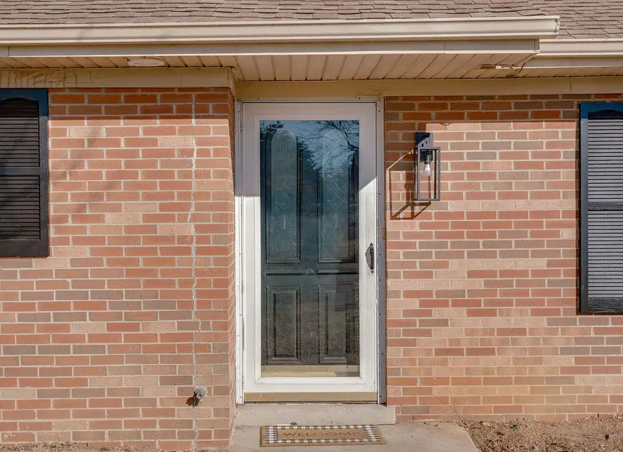 661 Squires Road, Lexington, KY 40515 - Image #2