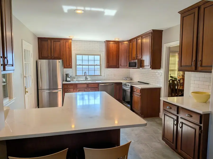 1491 N Forbes Road, Lexington, KY 40511 - Image #3