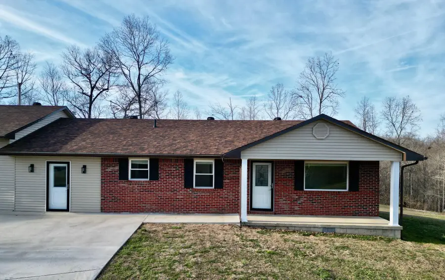 412 Bear Track Road, Beattyville, KY 41311 - Image #3