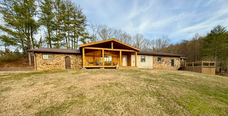 1047 Evergreen Road, Flat Lick, KY 40935 - Image #3