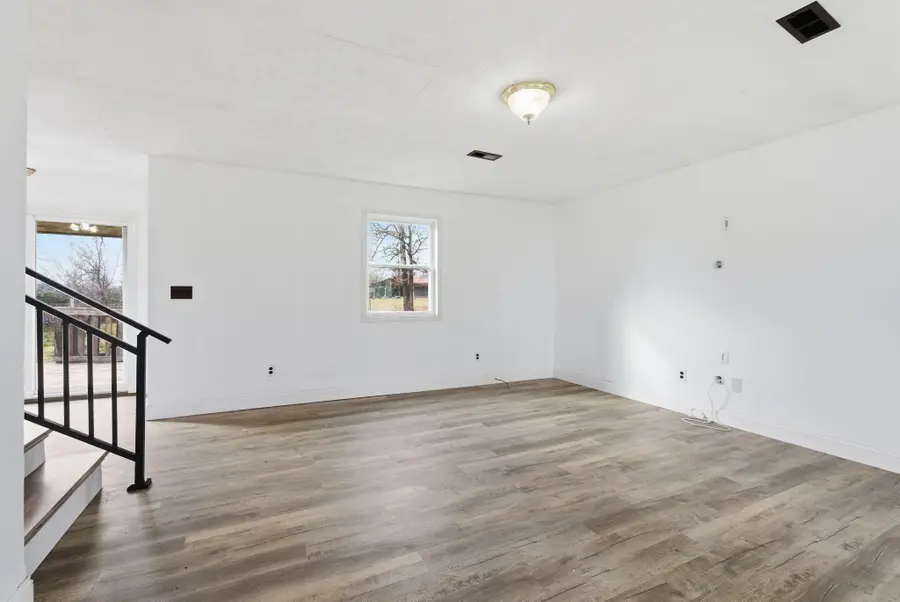 577 S Lucas Street, Junction City, KY 40440 - Image #3