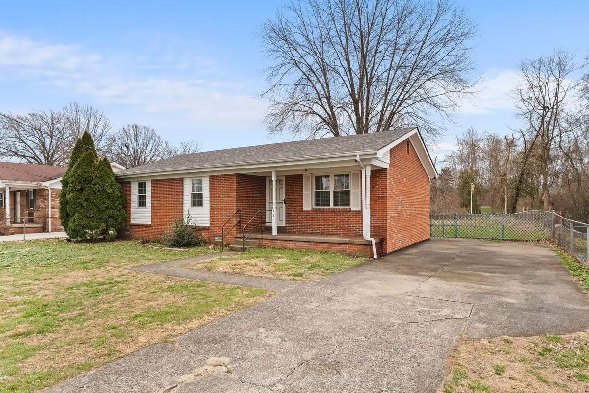 102 Madison Street, Berea, KY 40403 - Image #1