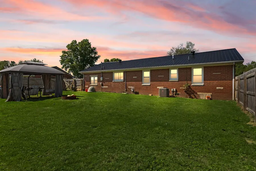 110 Oak Street, London, KY 40741 - Image #3