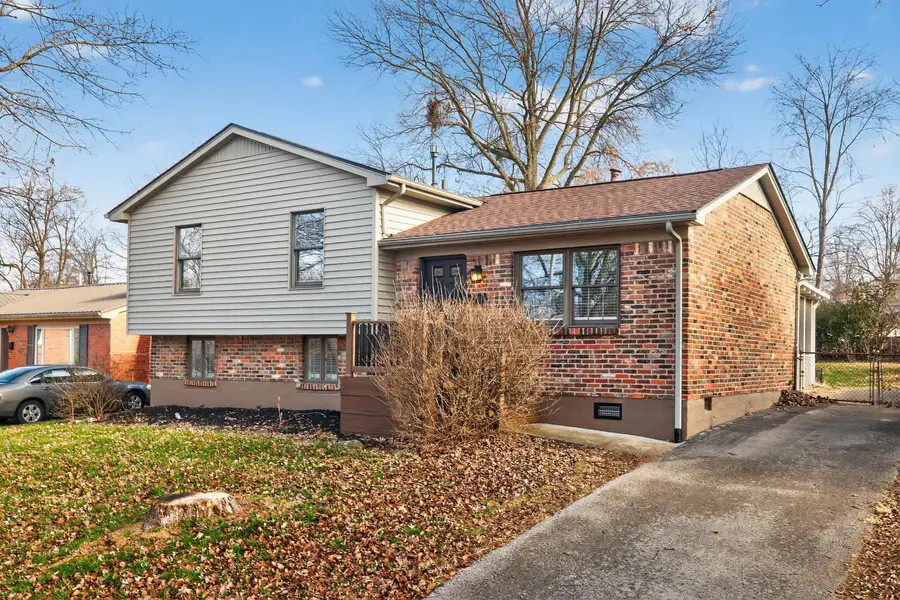 3728 Temple Drive, Lexington, KY 40517 - Image #2