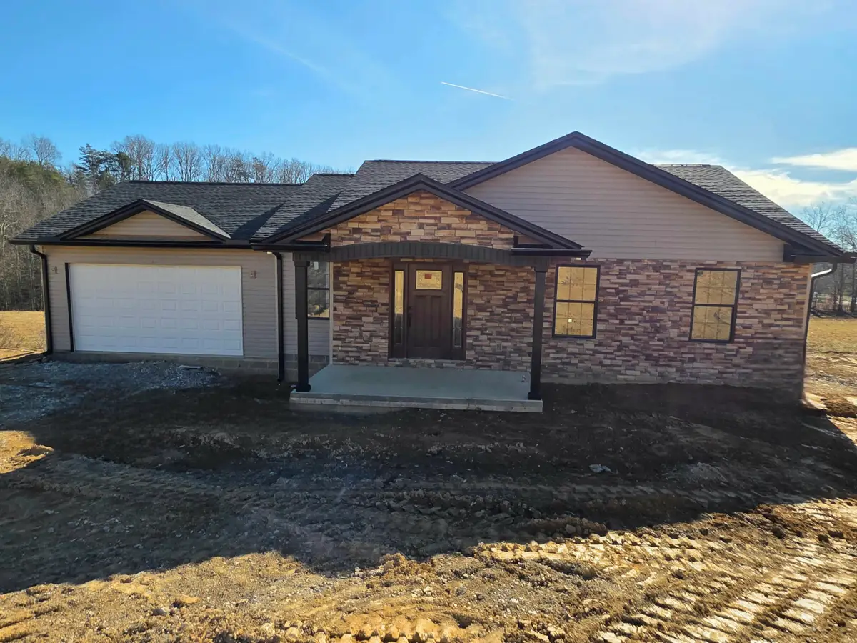 100 Emily Lane, London, KY 40741 - Image #1