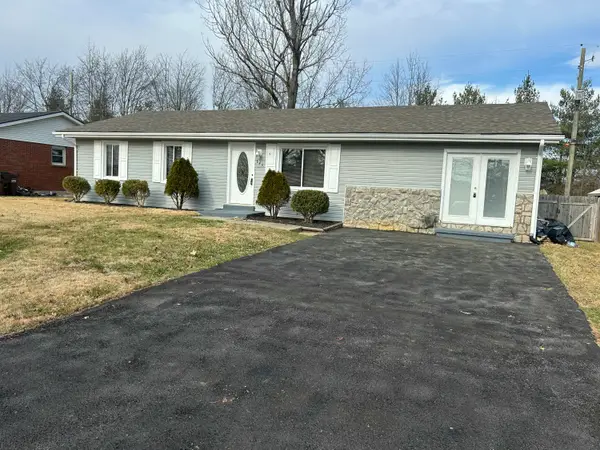 646 Laura Dr E Laura Drive, Winchester, KY 40391